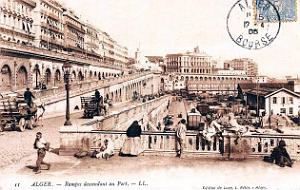 Alger - Rampes descendant au Port 